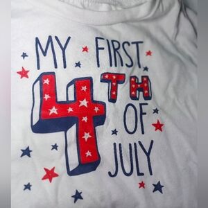 My 1st 4th of July bodysuit size 9M